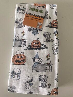 2 Pack Peanuts Snoopy Woodstock Halloween Kitchen Towels 16” X 26” Witch Mummy